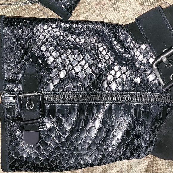 Vince Camuto black leather and suede boots. Size 5.5 - Picture 3 of 16